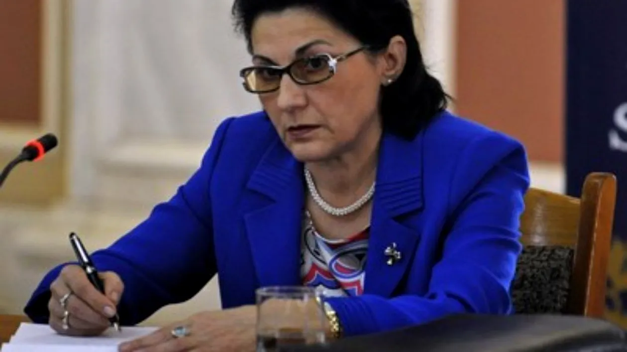 https___www.cancan.ro_wp-content_uploads_2019_03_13186931821307005219ecaterina-andronescu-ministru-1000x600